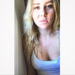 Meet your Posher, Dana